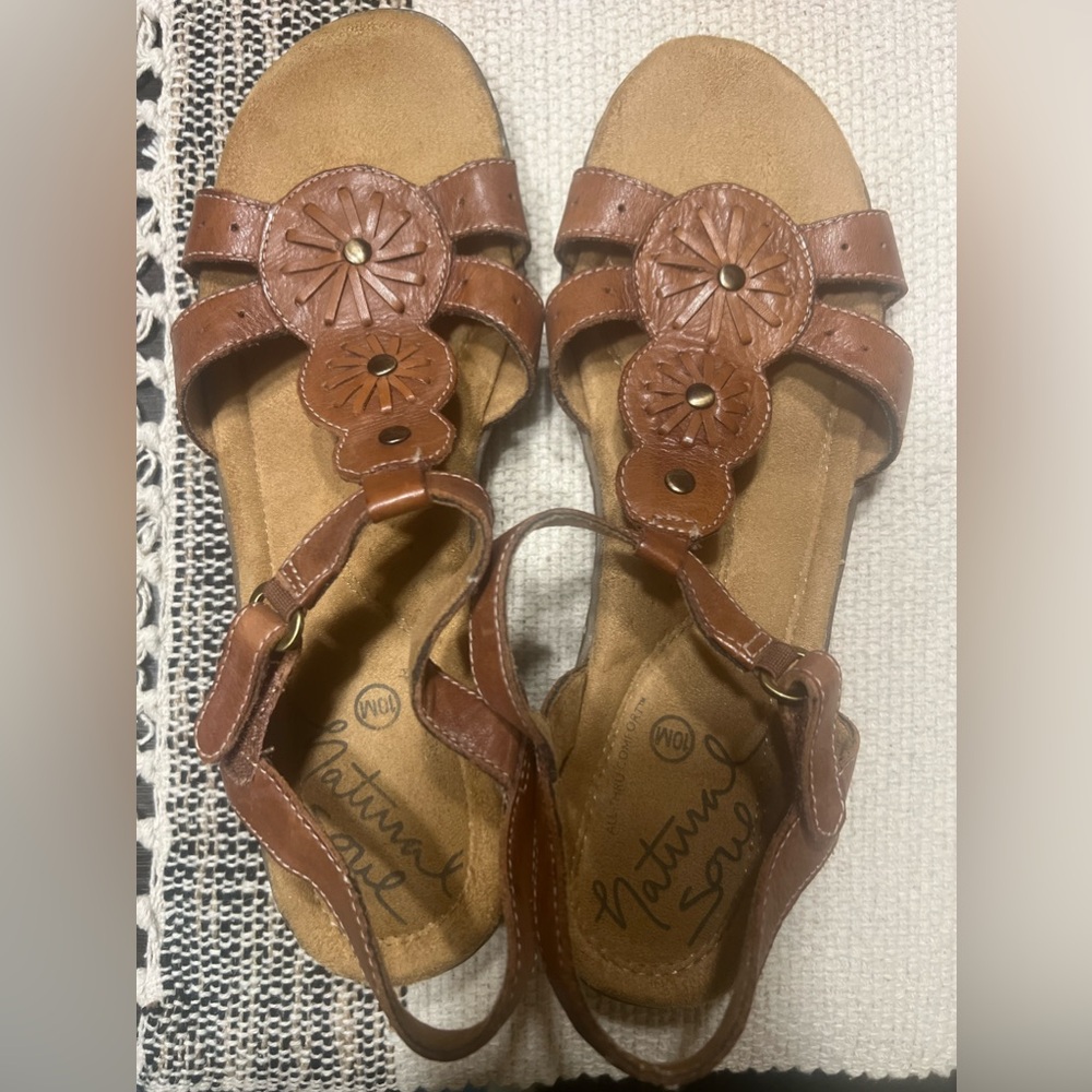 Women’s Comfortable Barton Saddle Leather Sandals  Size 10 By Natural Soul